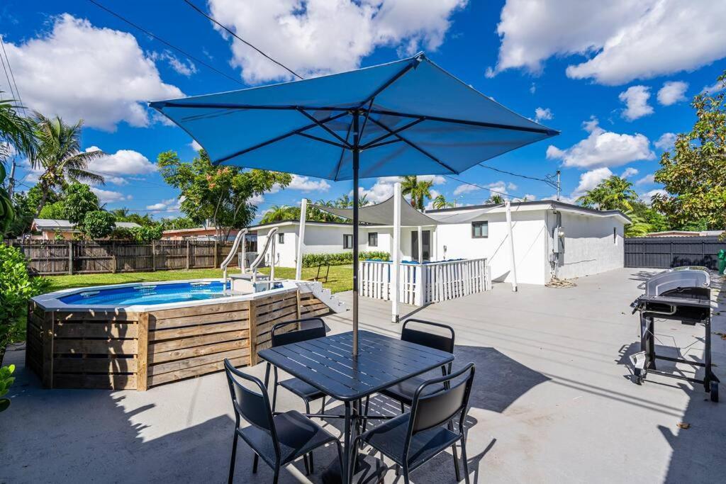 Casa De Miller Villa Tamiami Екстериор снимка